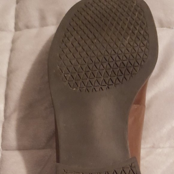 Naturalizer  Size 9 Medium  Brown - Picture 5 of 8